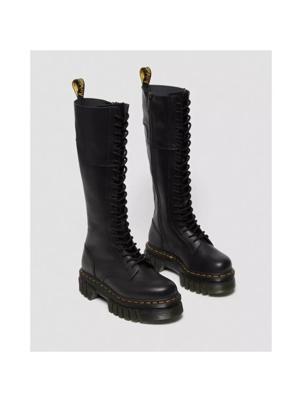 Dr. Martens item dr